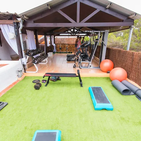Hotel Fergus Style Punta Arabi 4*