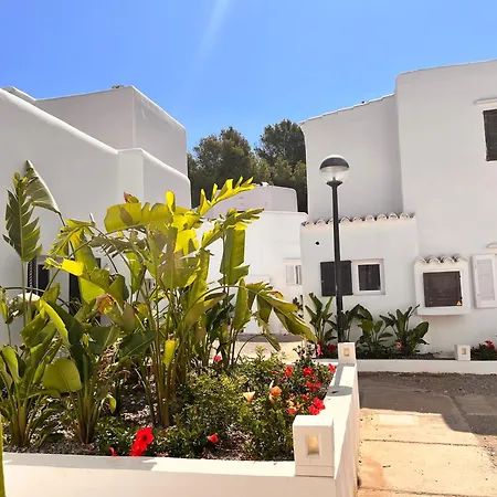 Fergus Style Punta Arabi Hotel