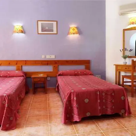 Fergus Style Punta Arabi Hotel Es Canar (Ibiza)